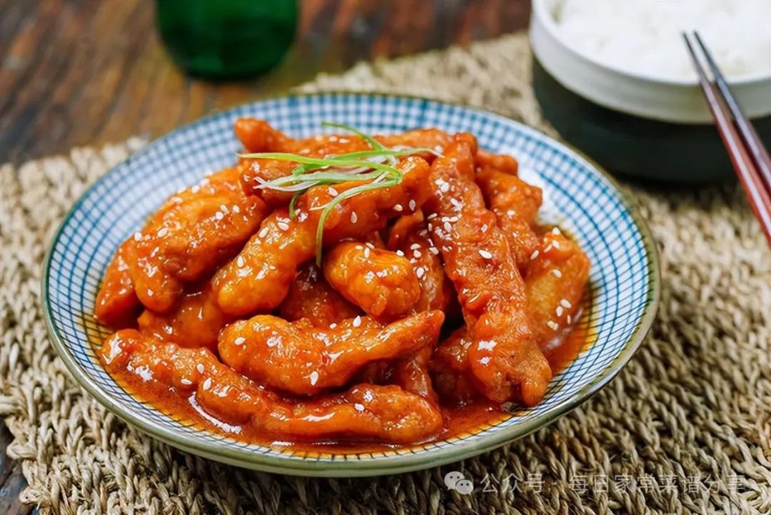 鱼肉食谱大全_中国家庭日常吃的鱼肉_鱼肉的吃法有哪几种