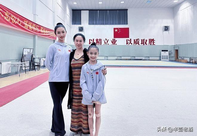 足球冠军运动会中国是第几届_中国足球运动会冠军是谁_足球冠军中国是谁